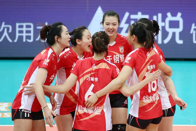 包含天津男篮以微弱优势晋级，晋级次轮的词条