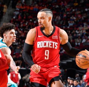 拉开比分差距，领先对手一步高高在上的简单介绍