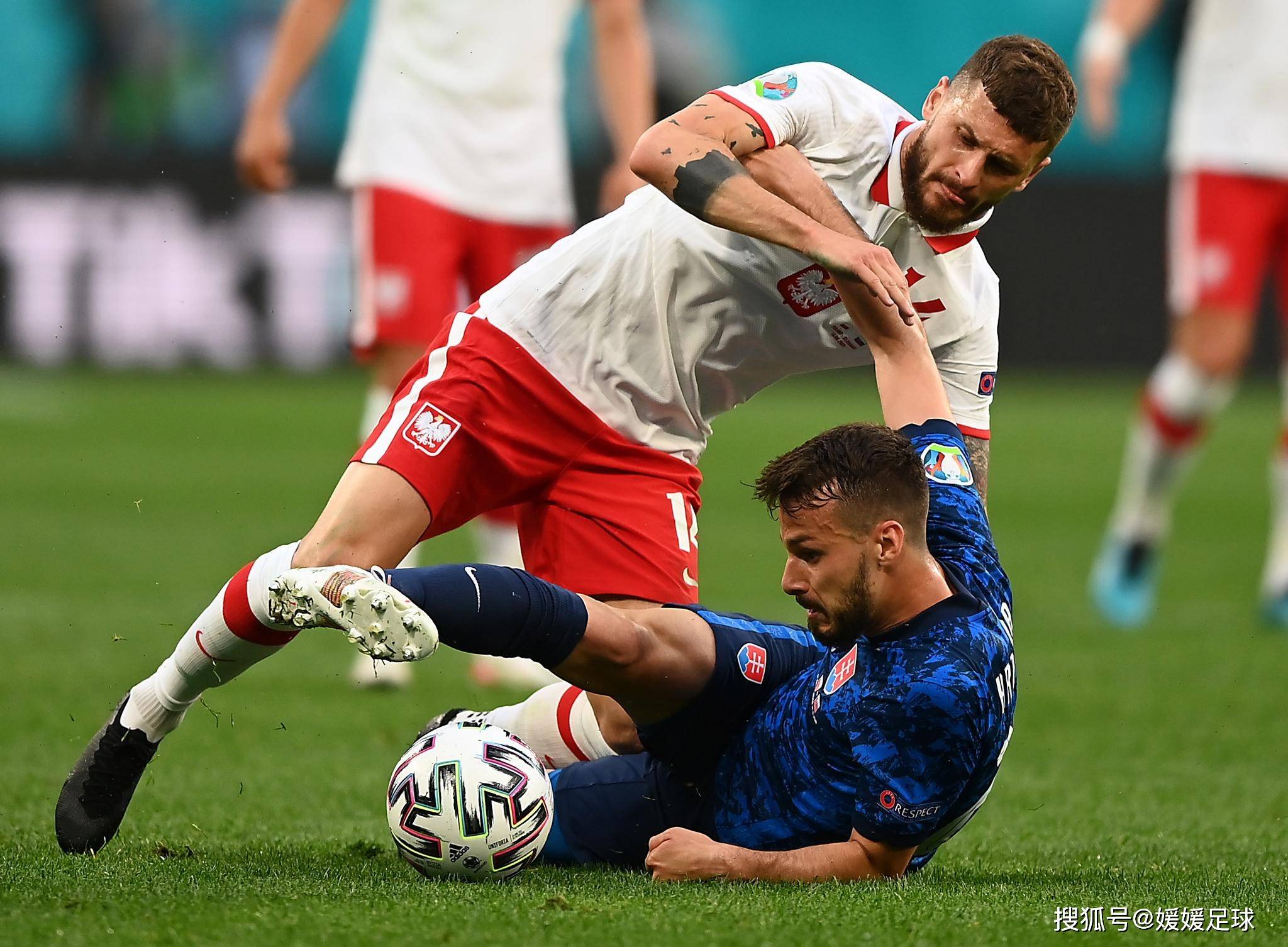 布鲁塞尔举行欧洲杯预选赛，花絮抢先看