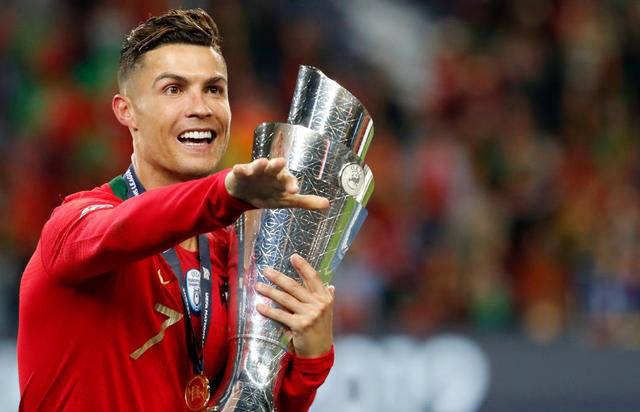 葡萄牙球队在欧洲比赛中轻松取胜