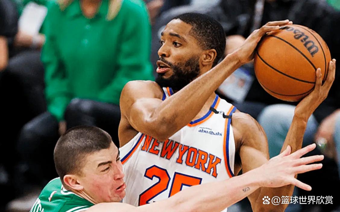 包含尼克斯主场惨败，球迷情绪低迷的词条