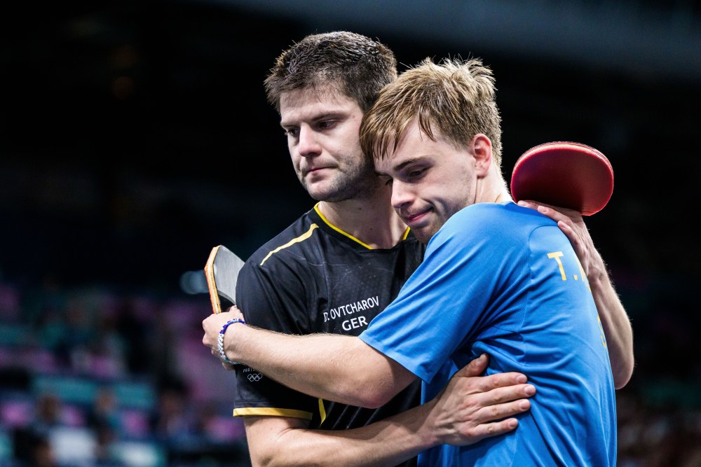 包含法国乒乓球队强势韩国乒乓球队，奥恰洛夫打破历史纪录的词条