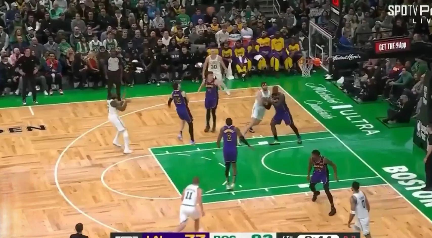 活塞主场击败掘金,终结一连败 活塞主场击败掘金,终结一连败