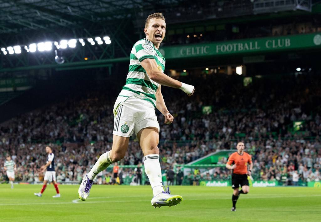 凯尔特人击败雄鹿，终结对手连胜