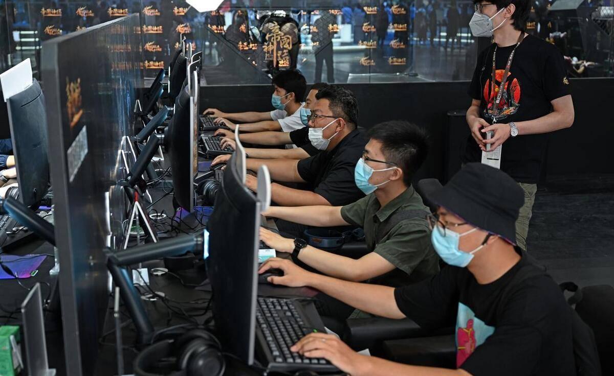 世界赛舞台，CS2代表国家出征荣耀的简单介绍