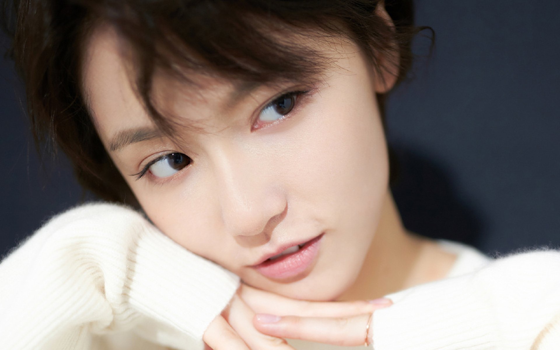 NBA季后赛半决赛焦点战,活塞逆转火箭,防守致胜夺先机