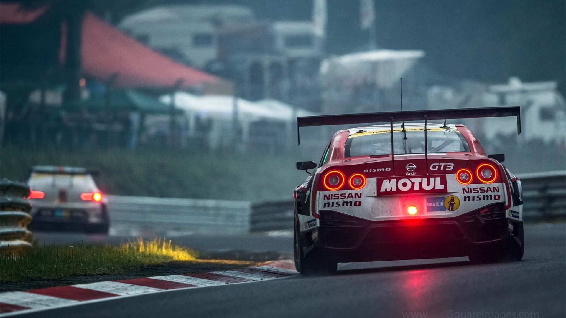 本泽马硬仗之王与利物浦掀翻塞维利亚，足球赛场上的英雄史诗