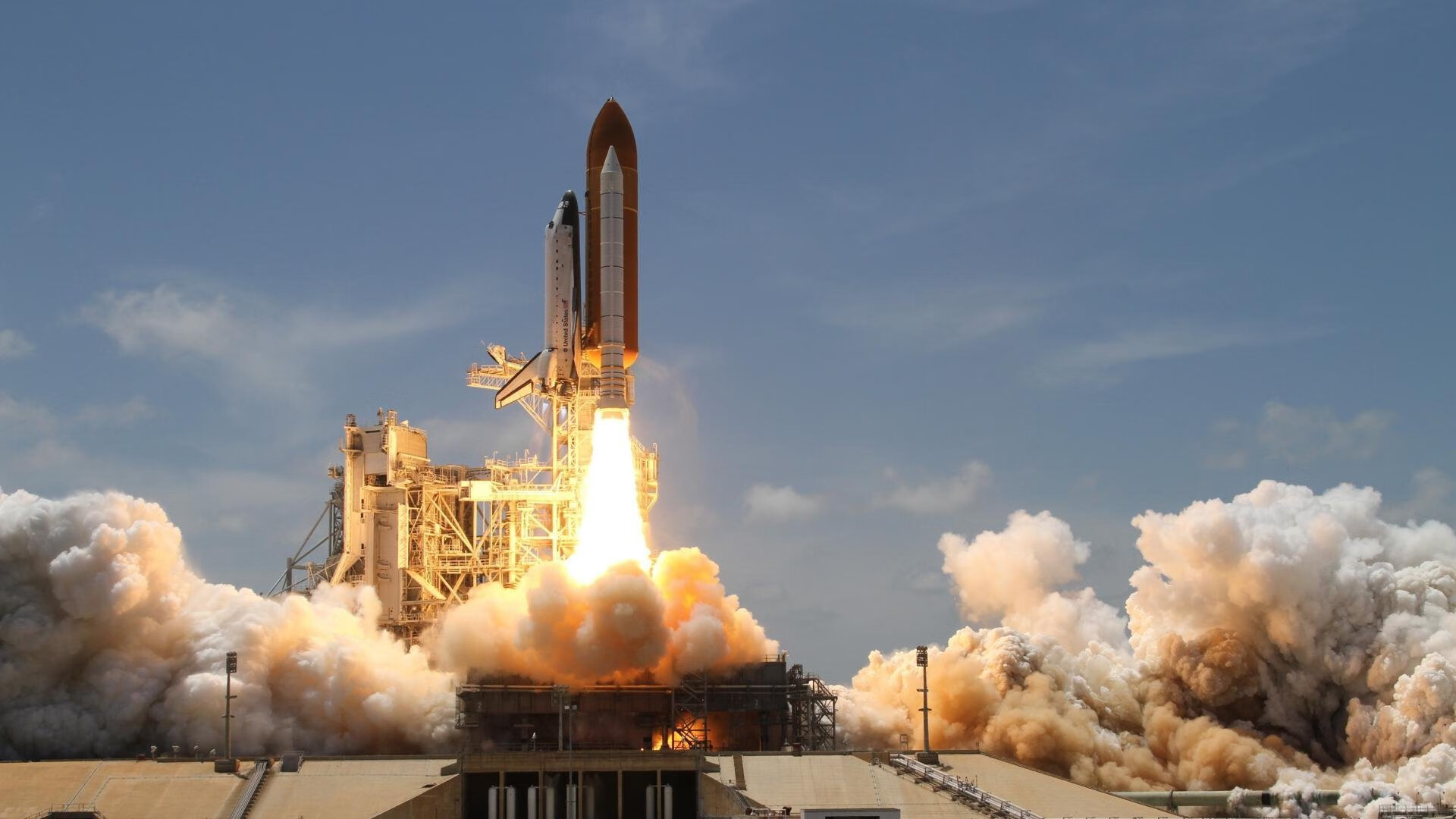 璀璨之夜，福克斯无争议当选全场最佳，照亮美加墨世界杯征程