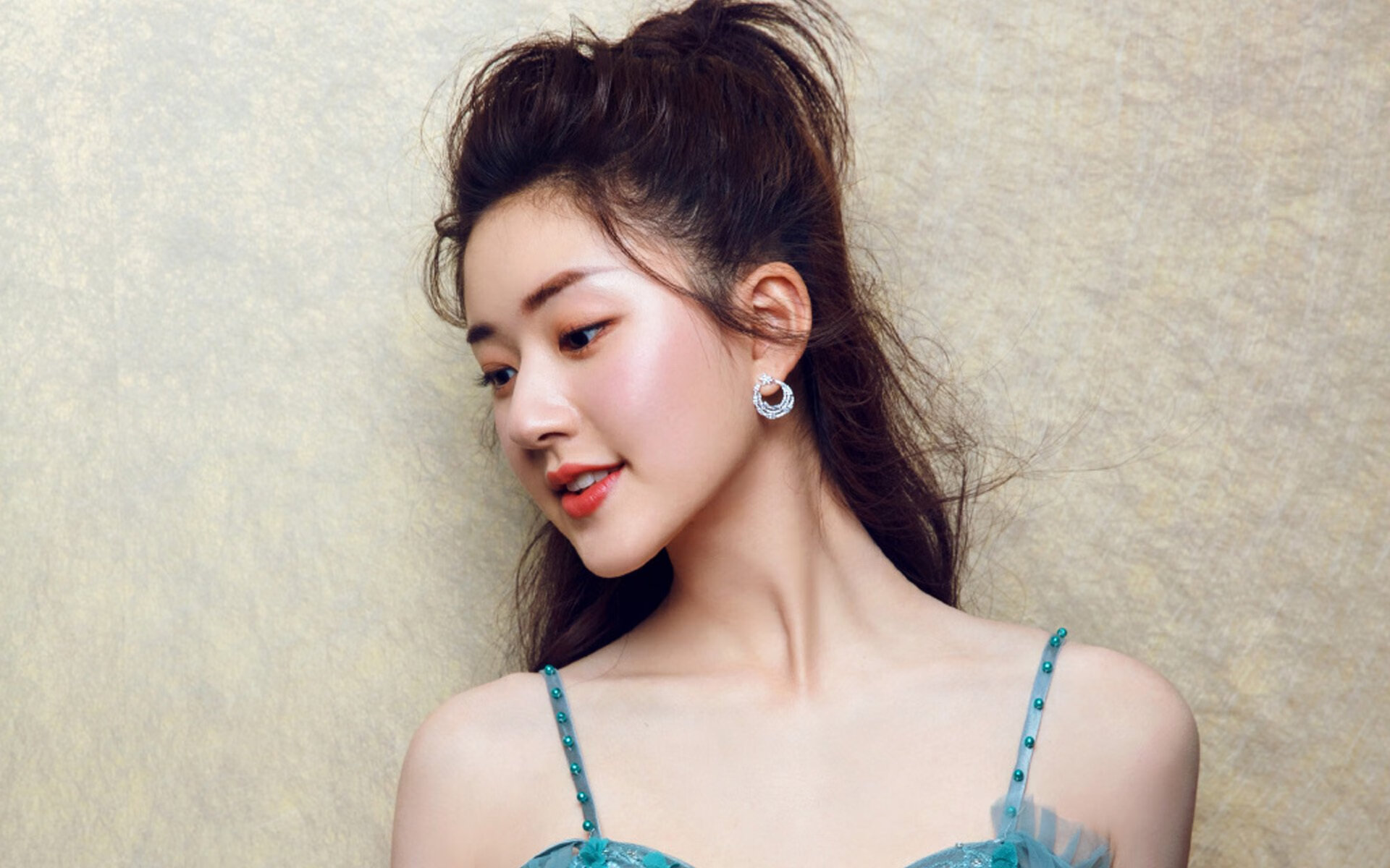 格列兹曼攻防两端统治，尼斯主场激战罗马