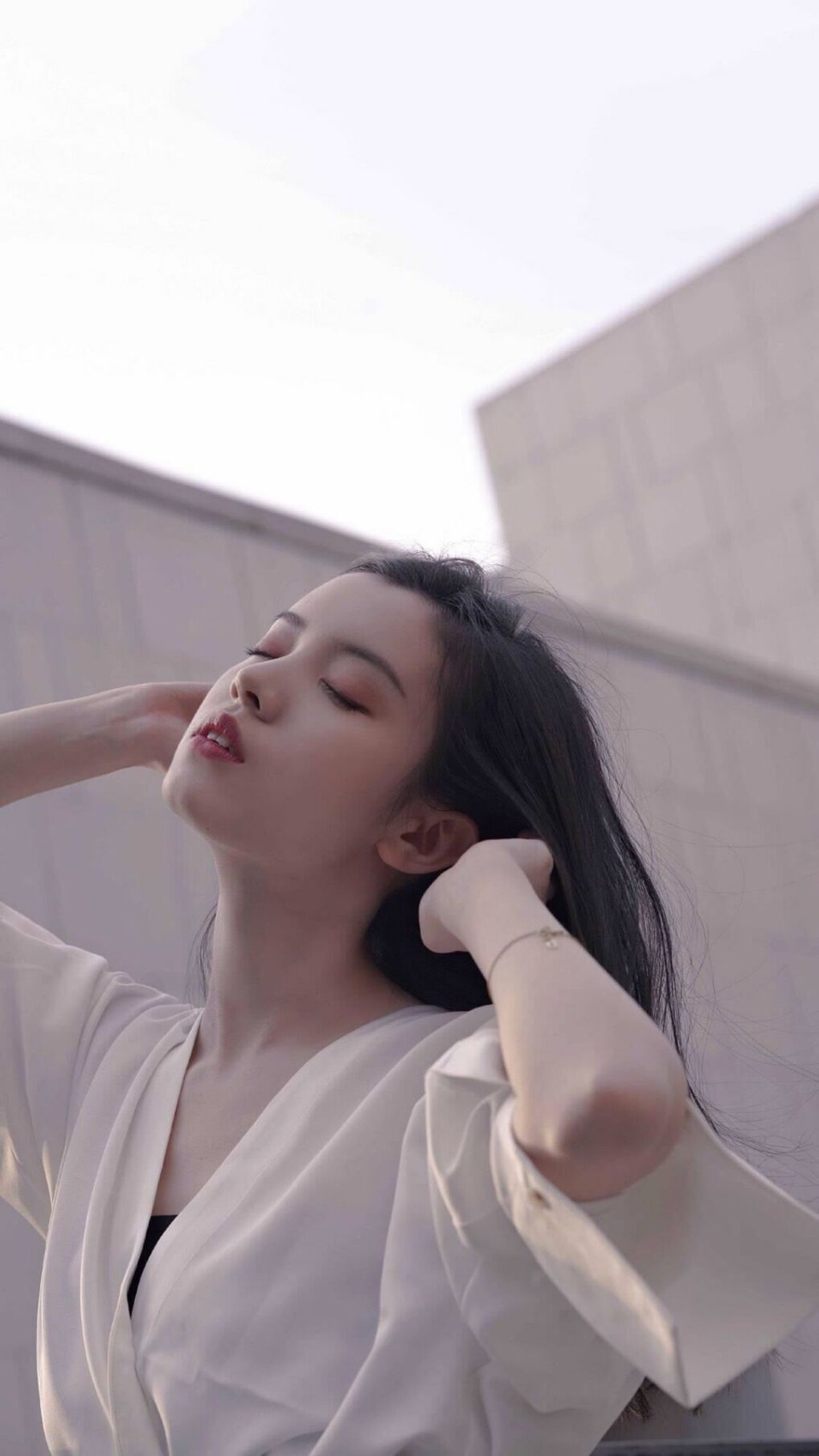 独木成林！哈利伯顿扛起全队，铁壁合围！浙江队防守锁死骑士